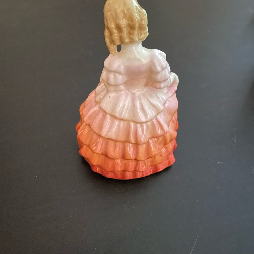 Beautiful Royal Doulton Girl Dressed for a Ball - Picture 6 of 9